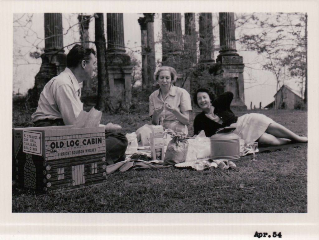 Hubert-EW-Eileen-McGrath-1954-picnic